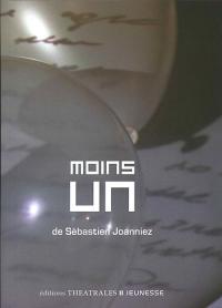 Moins un